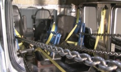 3 Rear Seats Pull Test