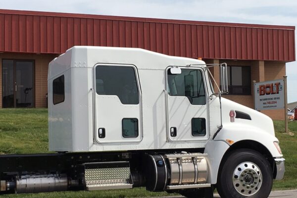 Bolt-52in-crew-cab-Kenworth-T370_1555 Bolt-52in-crew-cab-Kenworth-T370_1555