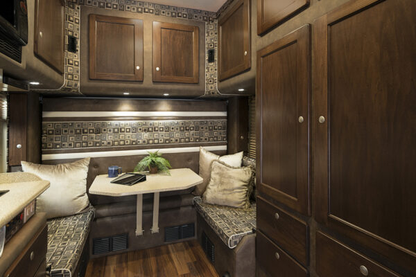 Bolt_150_inch_Platinum_Series_Sleeper_table Bolt_150_inch_Platinum_Series_Sleeper_table