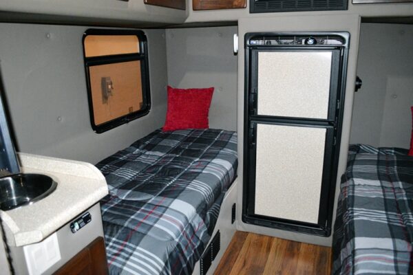 Bolt_Custom_Trucks_Expo_17_Expedite_Services_side-by-side_interior_100in_sleeper_0316