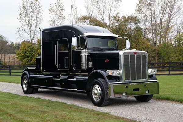 PeterbiltTowBody4810crop PeterbiltTowBody4810crop